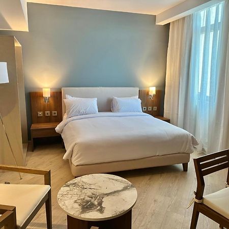Phoenix Hotel & Wellness Sheikh Zayed City Zewnętrze zdjęcie